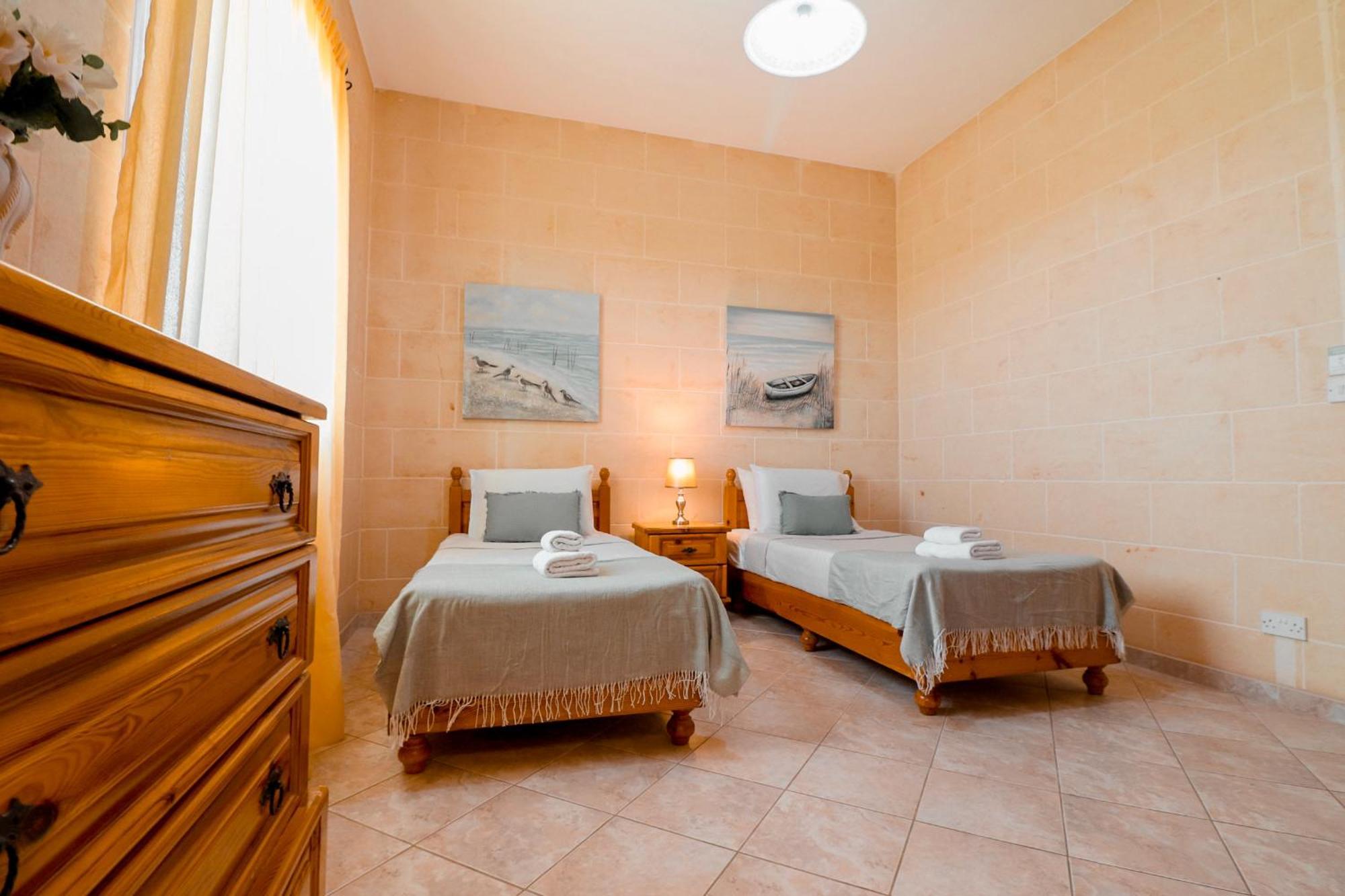 Villa Fieldend - Gozo Holiday Home Gharb  Ngoại thất bức ảnh